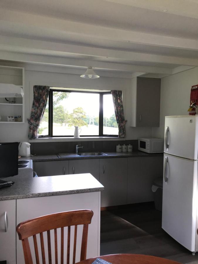 Tophouse Mountainview Cottages Сейнт Арнауд Екстериор снимка