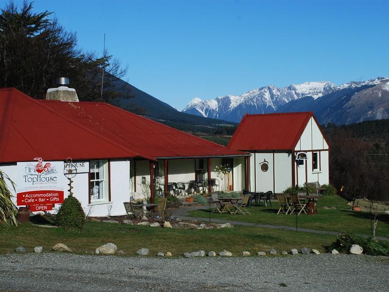Tophouse Mountainview Cottages Сейнт Арнауд Екстериор снимка